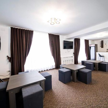 Danube Home Ostrovu Corbului ภายนอก รูปภาพ